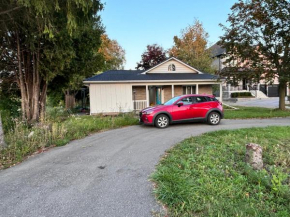 Entire bungalow, full privacy, free parking
